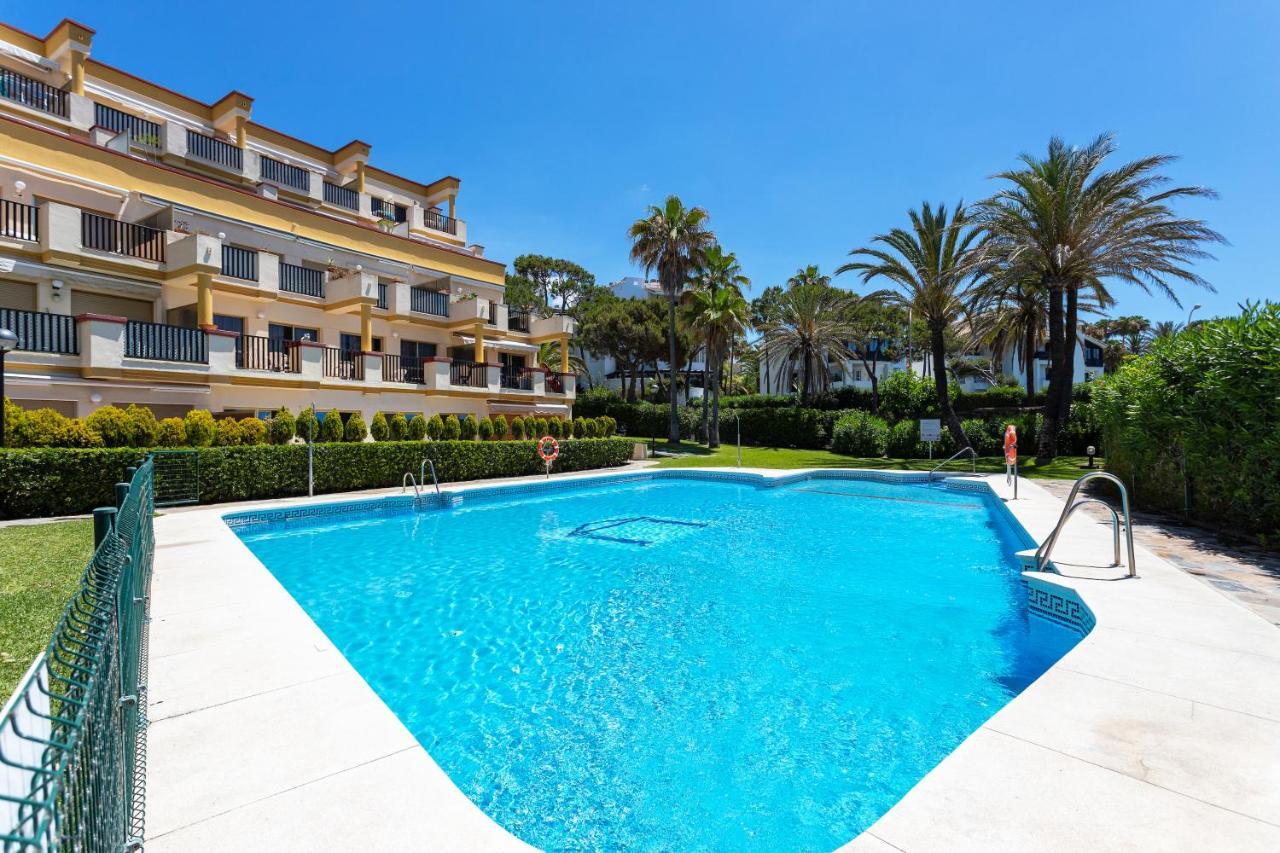 Romana Playa 132 Apartment By Ghr Rentals Marbella Exterior foto